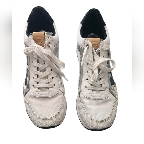 Michael Kors Maddy Two-Tone Logo Trainer Bright White - Picture 2 of 6